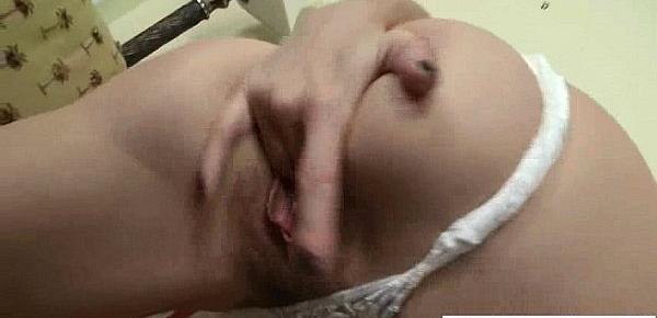  To Get Orgasm Solo Girl Try All Kind Of Things movie-23